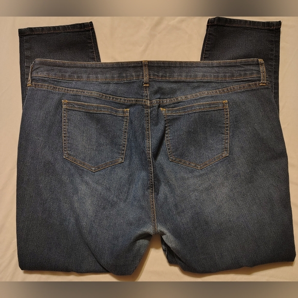 Torrid High Rise Skinny Women's Jeans (2) Pairs Size 18 Short - Picture 3 of 10